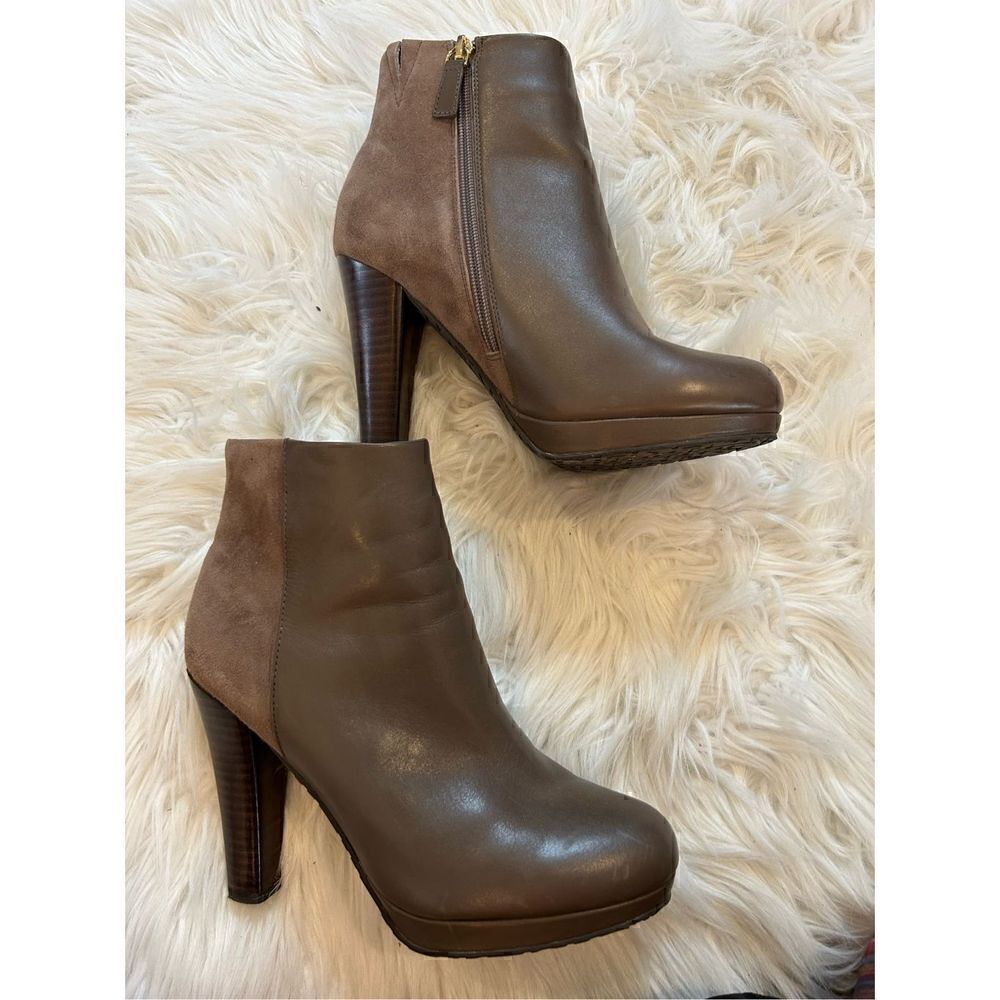 Elaine Turner platform bootie tan leather suede size 9 EUC